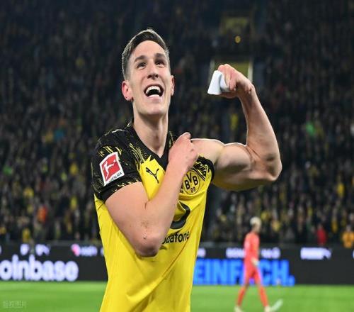 詹姆斯,分力挽狂澜,太阳险胜戴,开云体育,开云体育官网,开云体育app,开云体育平台,KAIYUN,SPORTS,kaiyun登录入口